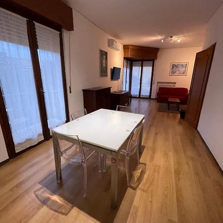 Appartamento Lazise Luaran gambar